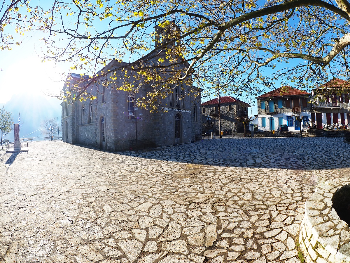 Ταξιδεύοντας στα Βαρδούσια