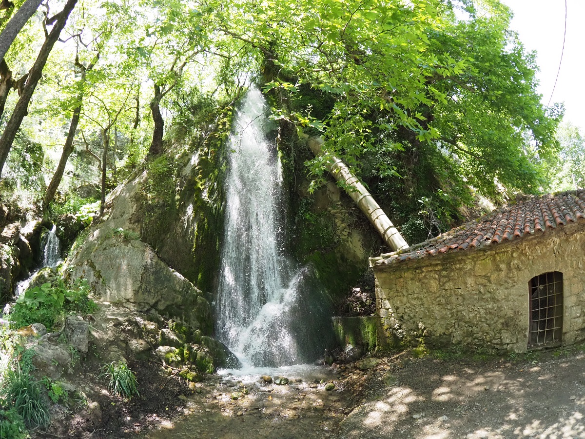 Απόδραση στην γη της Υπάτης